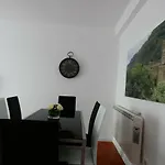 Apartman Casa Sandra - Mariana *
